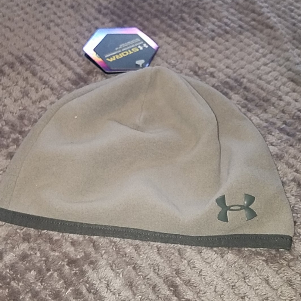 UNDER ARMOUR WOMEN'S INFRARED SKULL CAP